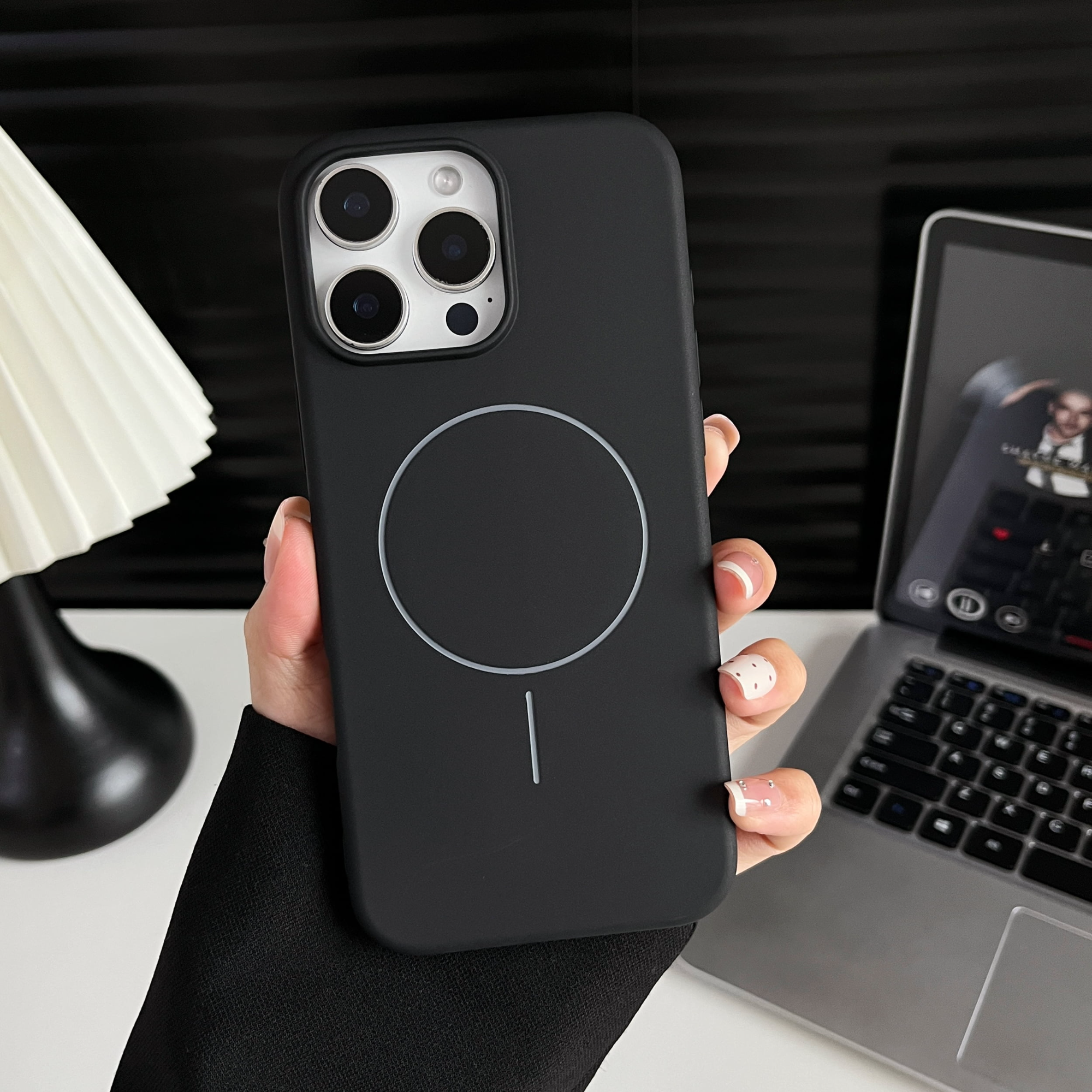 iPhone 16 Pro / 16 Pro Max Magnetic PC Protective Case – Ultra Slim | Shockproof | MagSafe Compatible